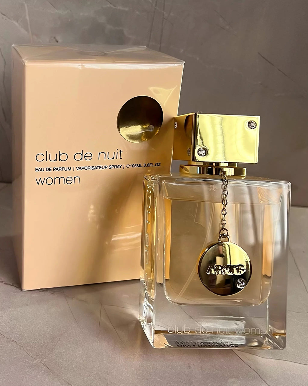 Club De Nuit Woman Con Caja
